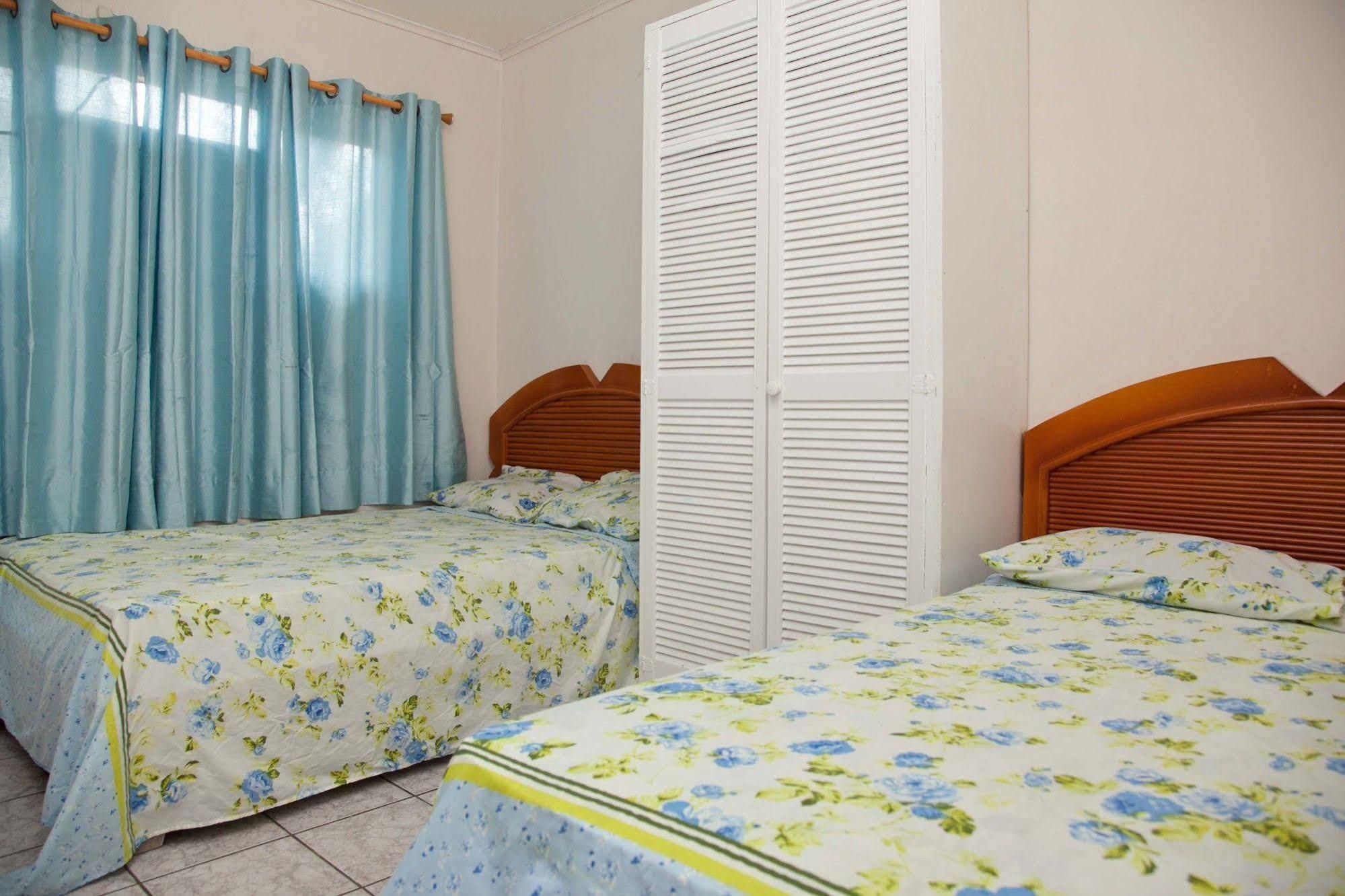 California Aruba Oranjestad
