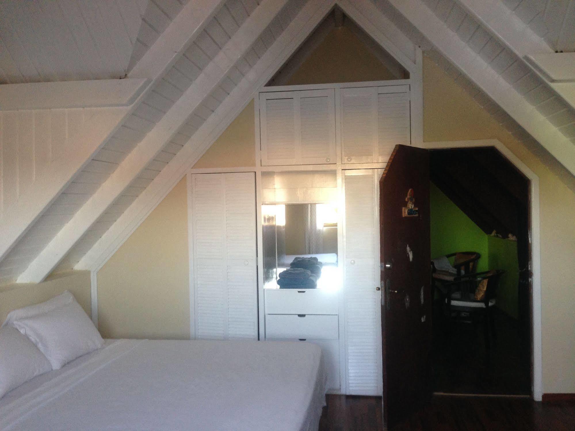 De Cuba Bed & Breakfast Bed & Breakfast