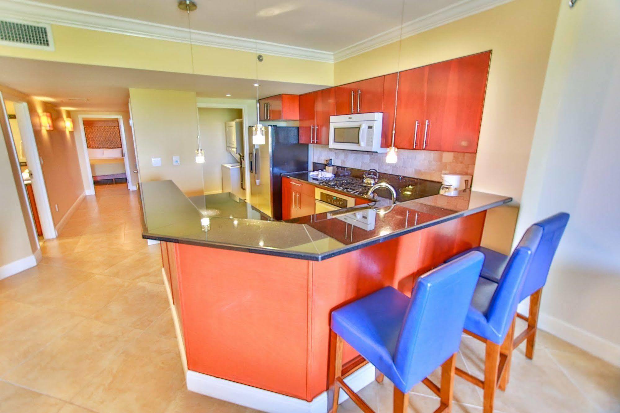 Tropical Digs Aparthotel Oranjestad