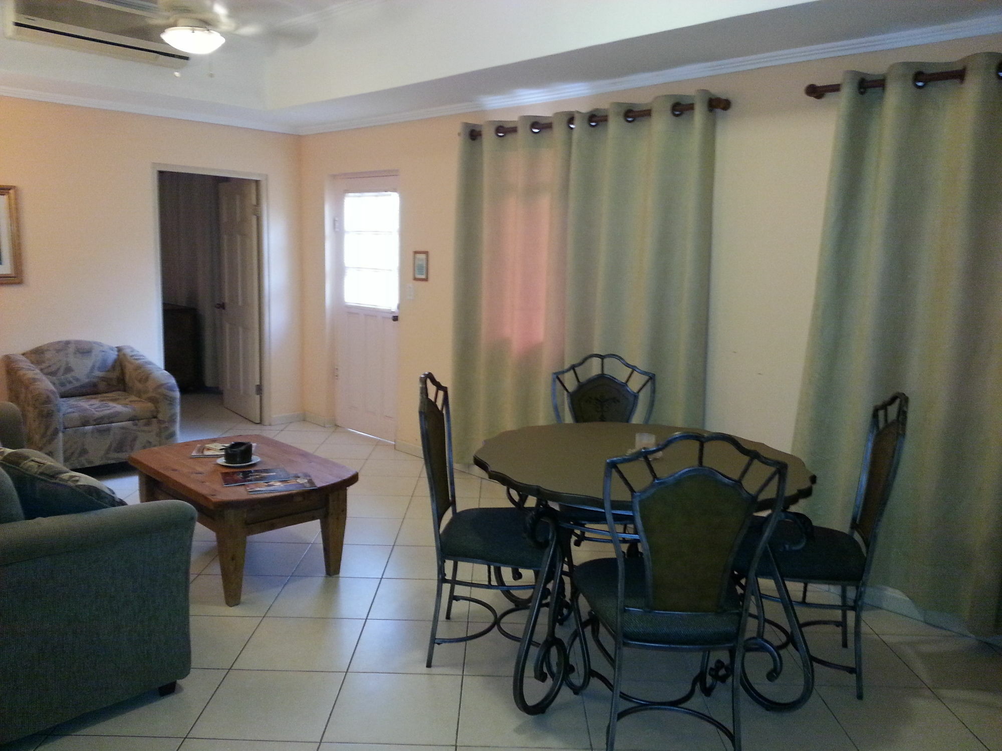 Le Chateau Ocean Oranjestad