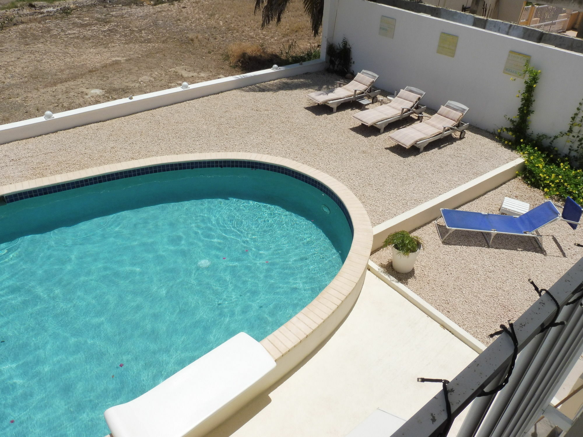 Hotel Karibu Aruba 4*
