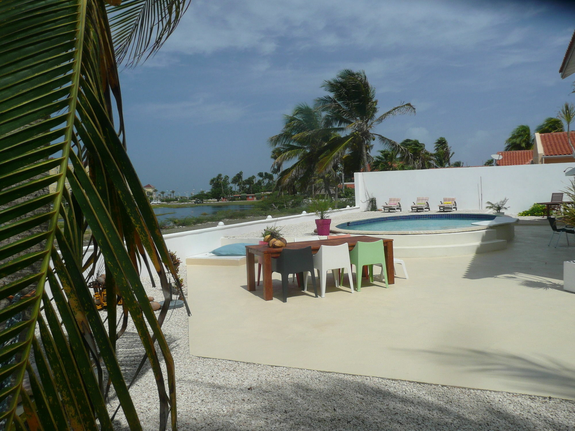 Hotel Karibu Aruba Palm Beach