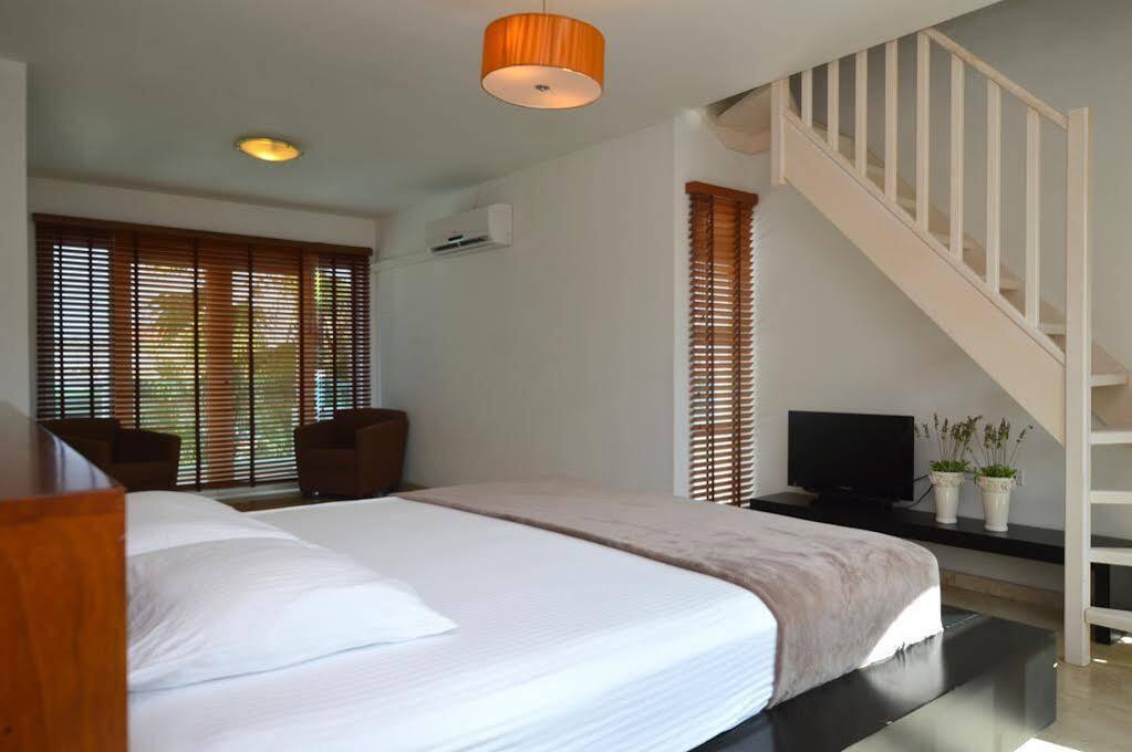Merlot Villas Aruba Pousada Palm Beach