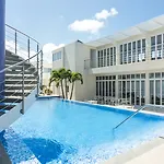 Ocean Z Boutique Hotel