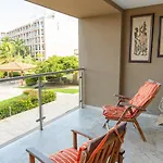 Star Oasis Condo