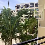 Aruba Stop By The Stop Club
