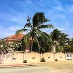 Villa Paradise With Private Pool And Jacuzzi Not Heated