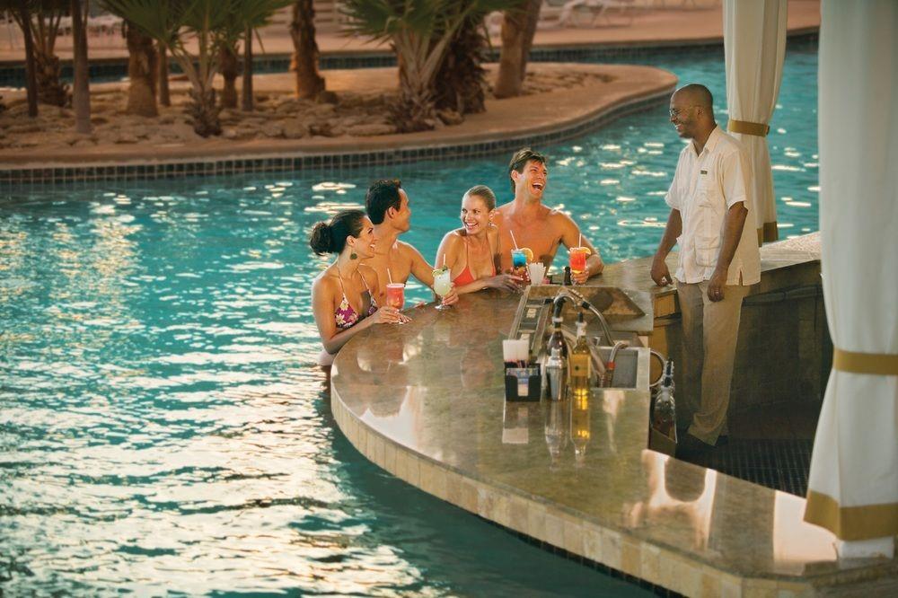 Renaissance Wind Creek Aruba 4*