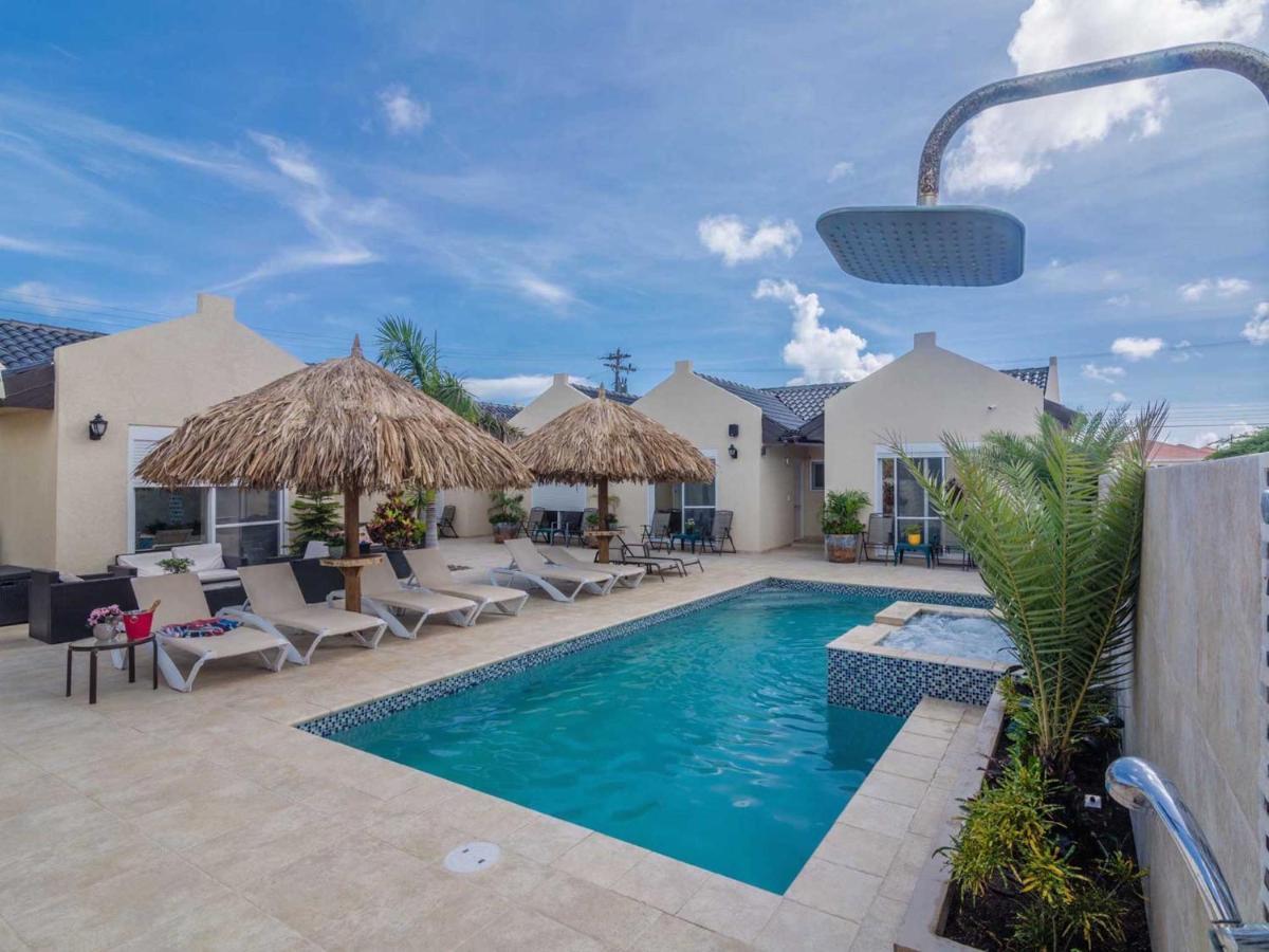 Golden Apartment Palm Beach