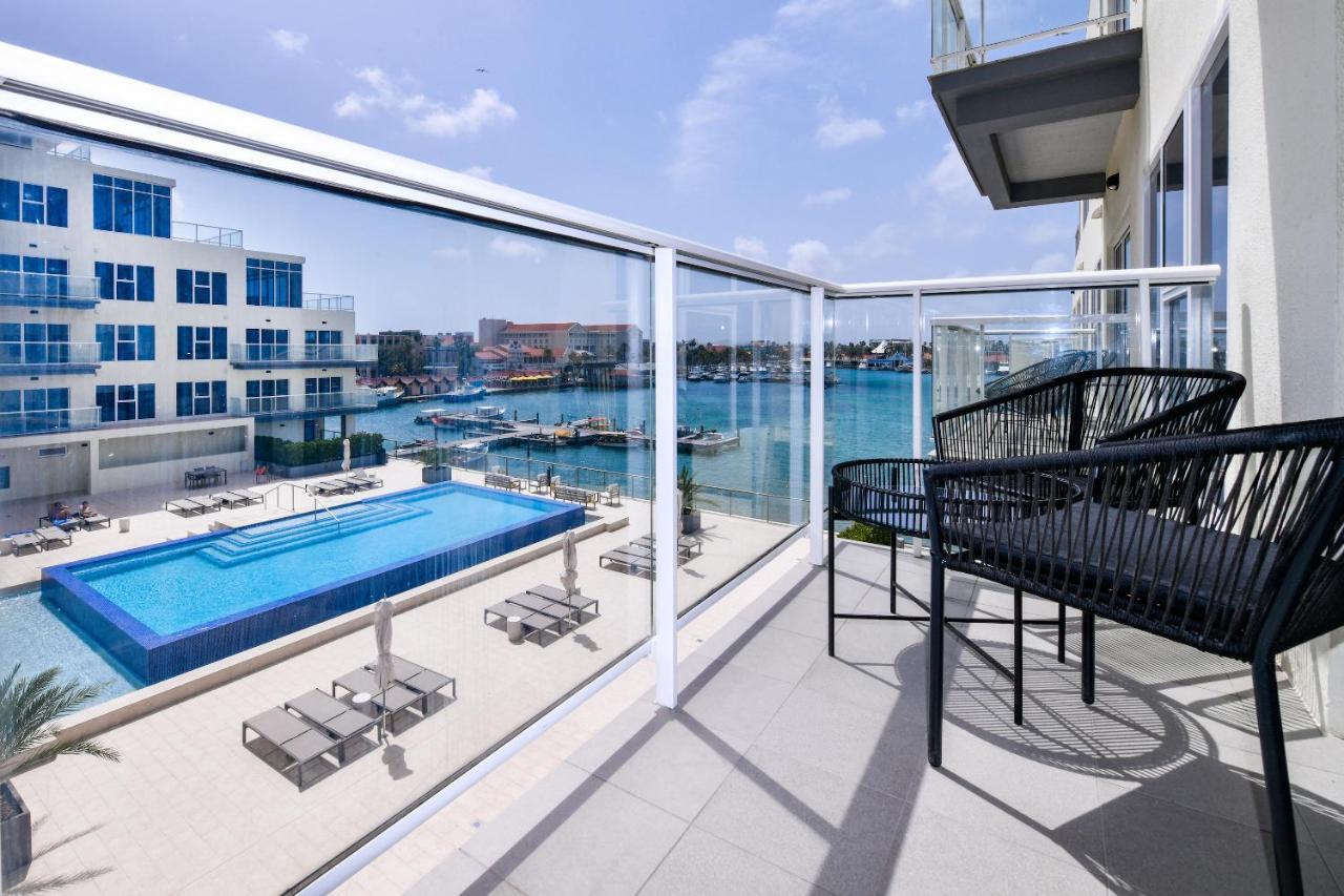 Stylish Luxury Condo, Location, Ocean View, Pool Oranjestad