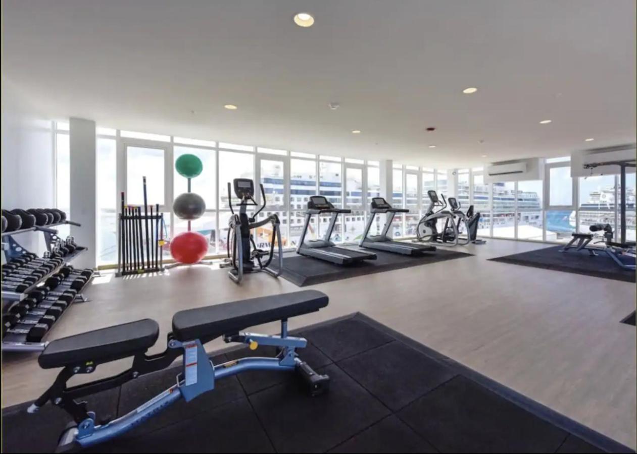 Apartamento Stylish Luxury Condo, Location, Ocean View, Pool Oranjestad