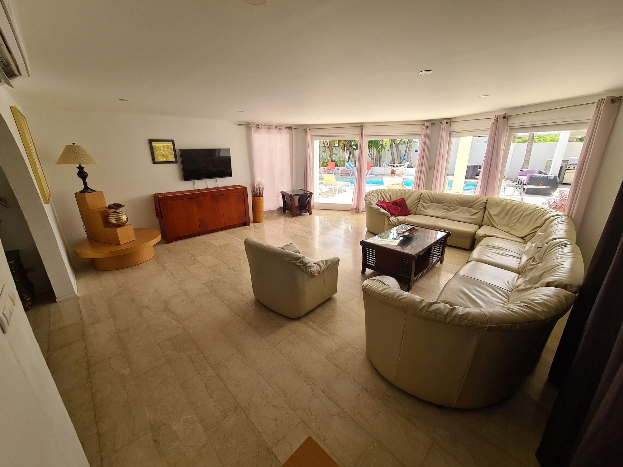 Apartment &