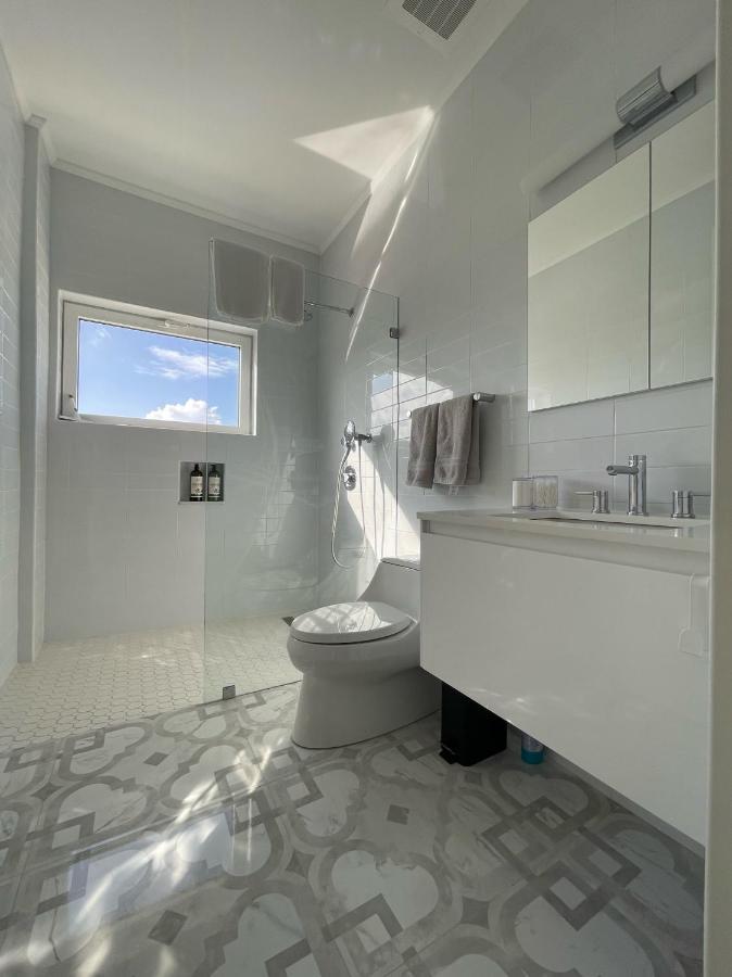 Luxury Ocean View @ Aruba's Palm Palm Beach