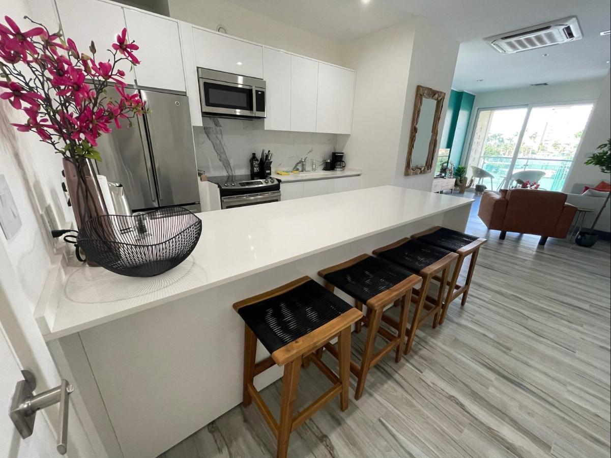 Luxury Ocean View @ Aruba's Palm Apartment Palm Beach