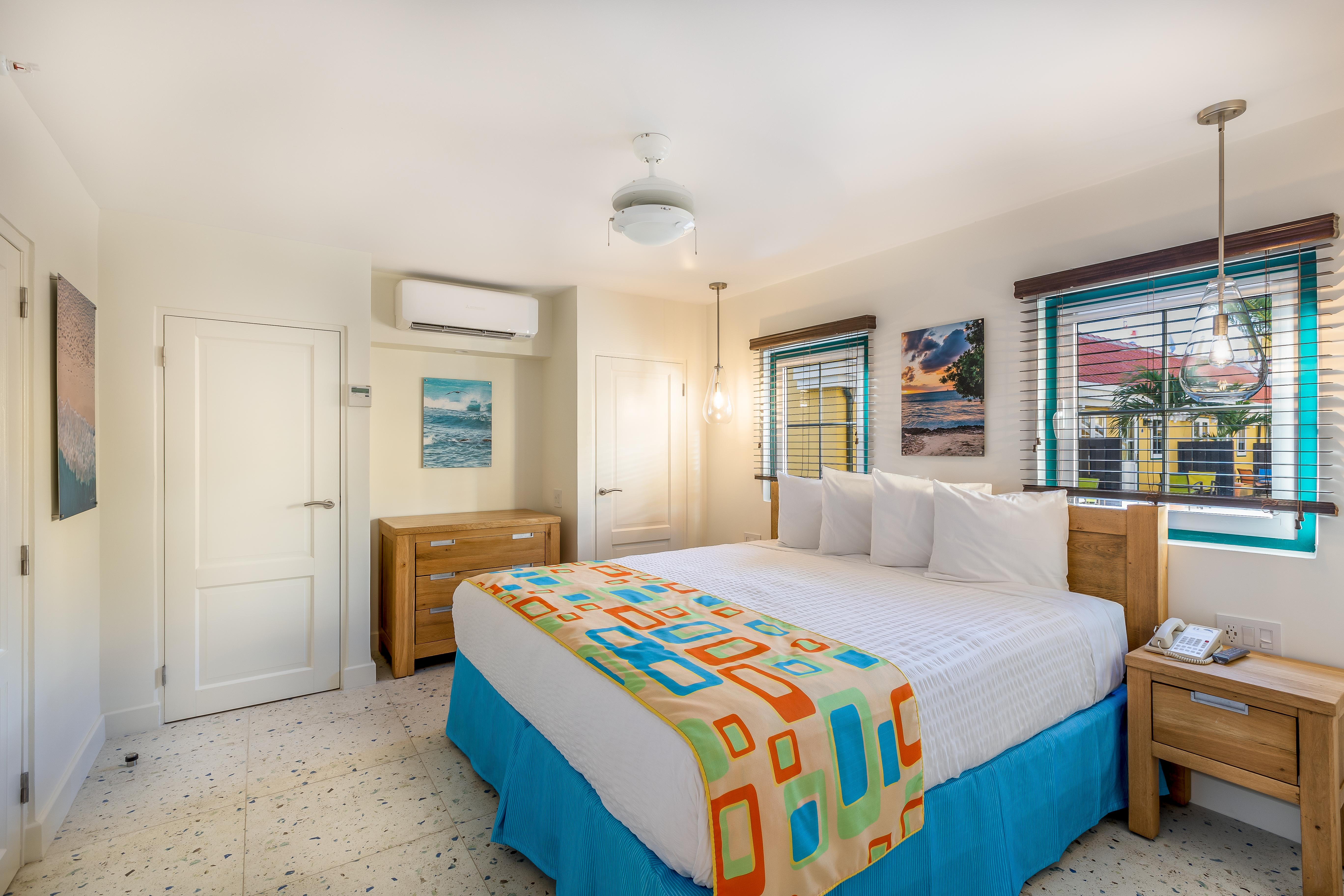 Amsterdam Manor Resort 4*