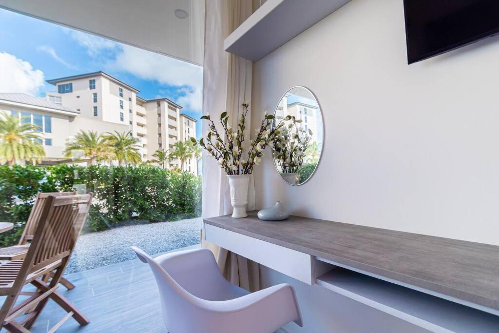 Pousada 3 Bdrm 2 Bath With Private Pool- Azure Residences *
