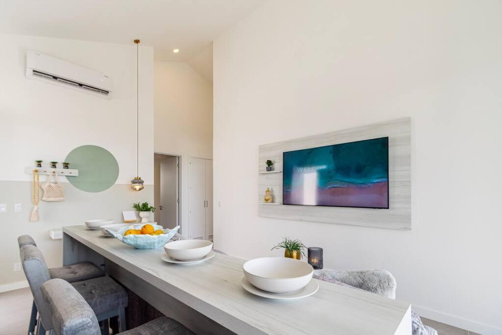 Pousada 3 Bdrm 2 Bath With Private Pool- Azure Residences Palm Beach