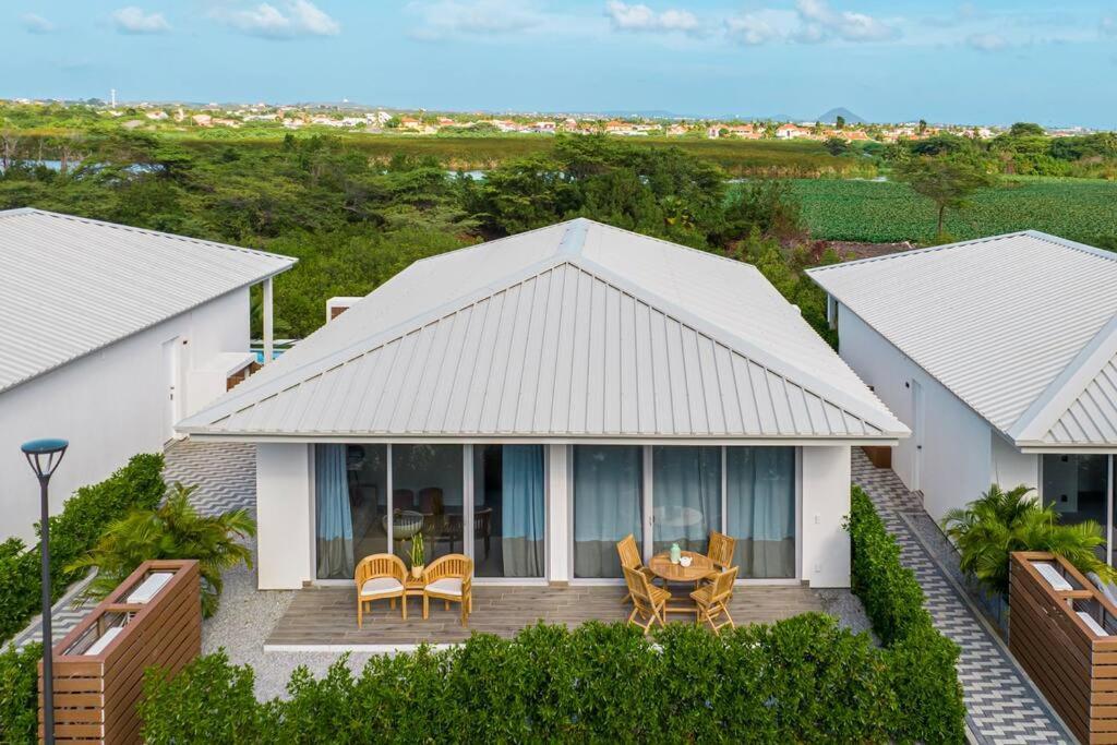 Pousada 3 Bdrm 2 Bath With Private Pool- Azure Residences
