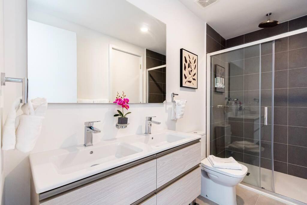 3 Bdrm 2 Bath With Private Pool- Azure Residences Pousada *