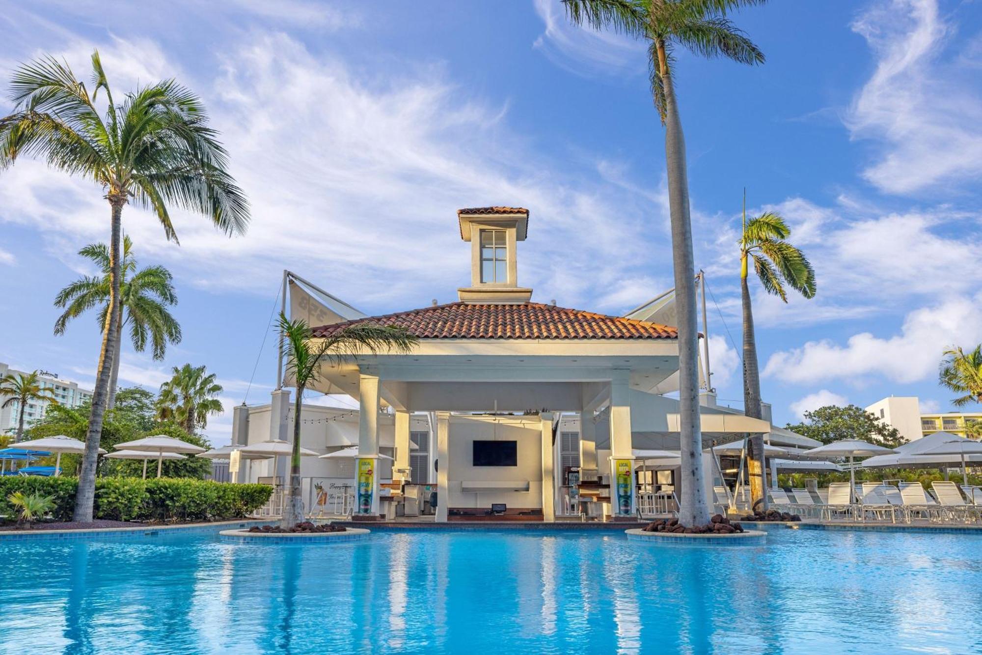 Marriott's Aruba Surf Club Palm Beach