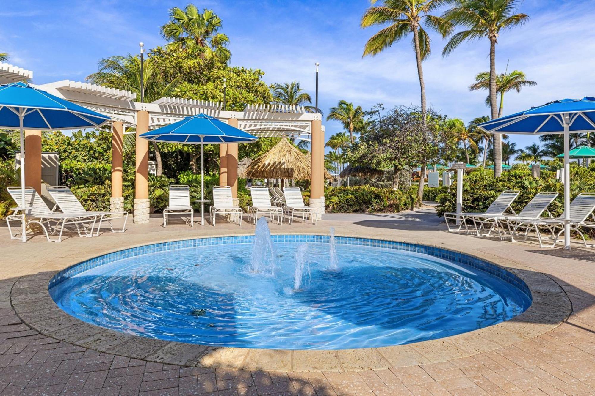 Marriott's Aruba Surf Club
