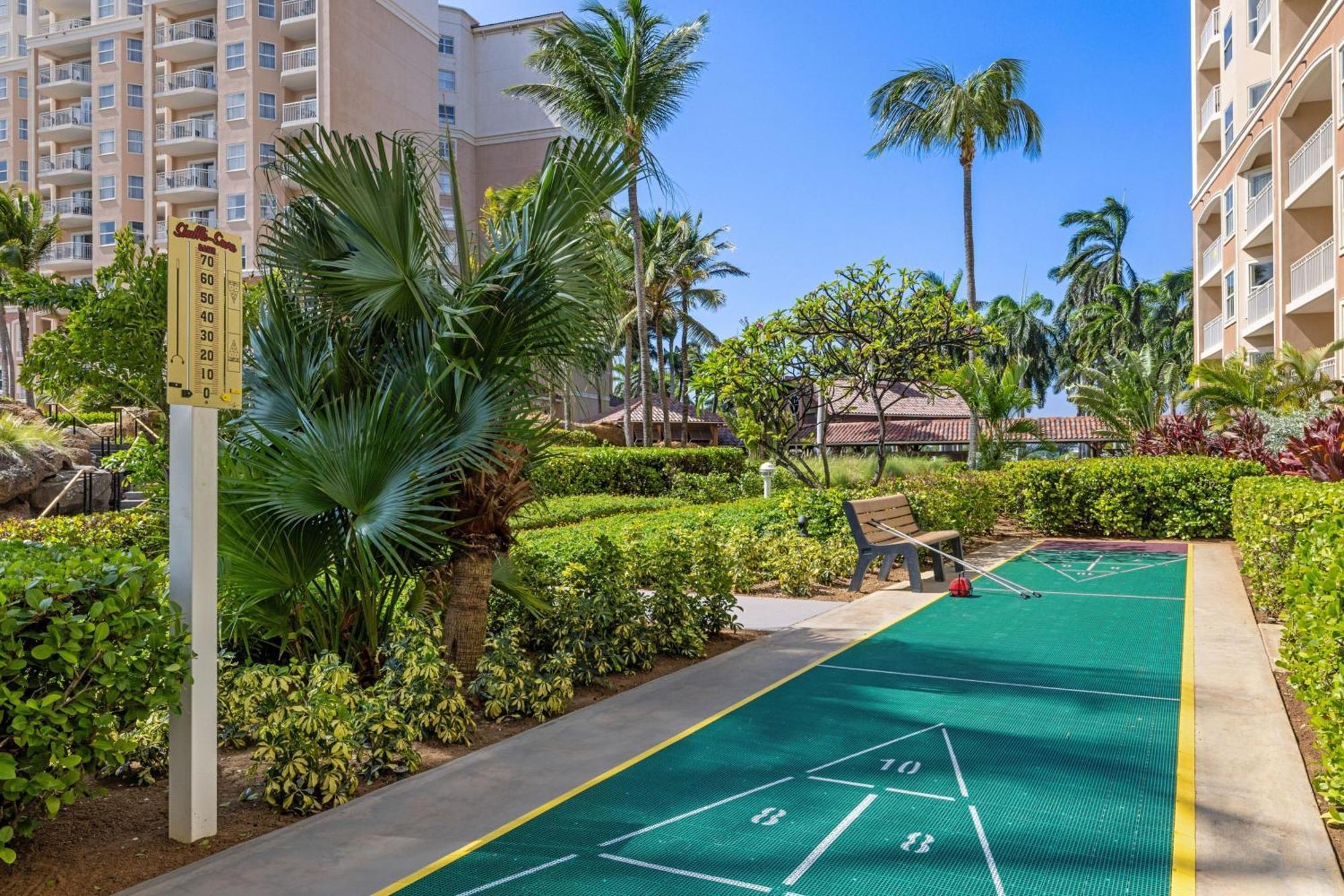 Marriott's Aruba Surf Club Hotel