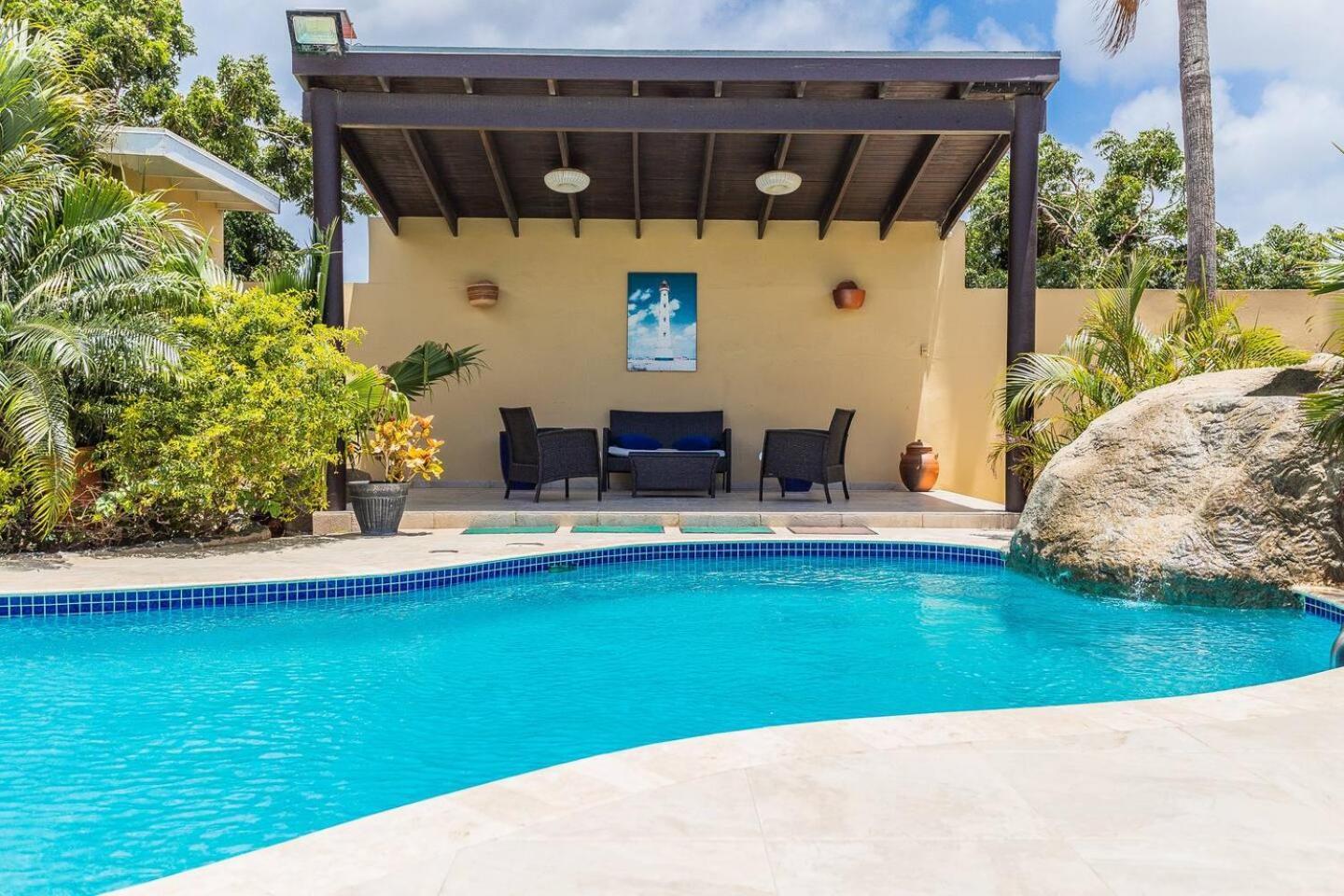 Juanedu Apartment Oranjestad