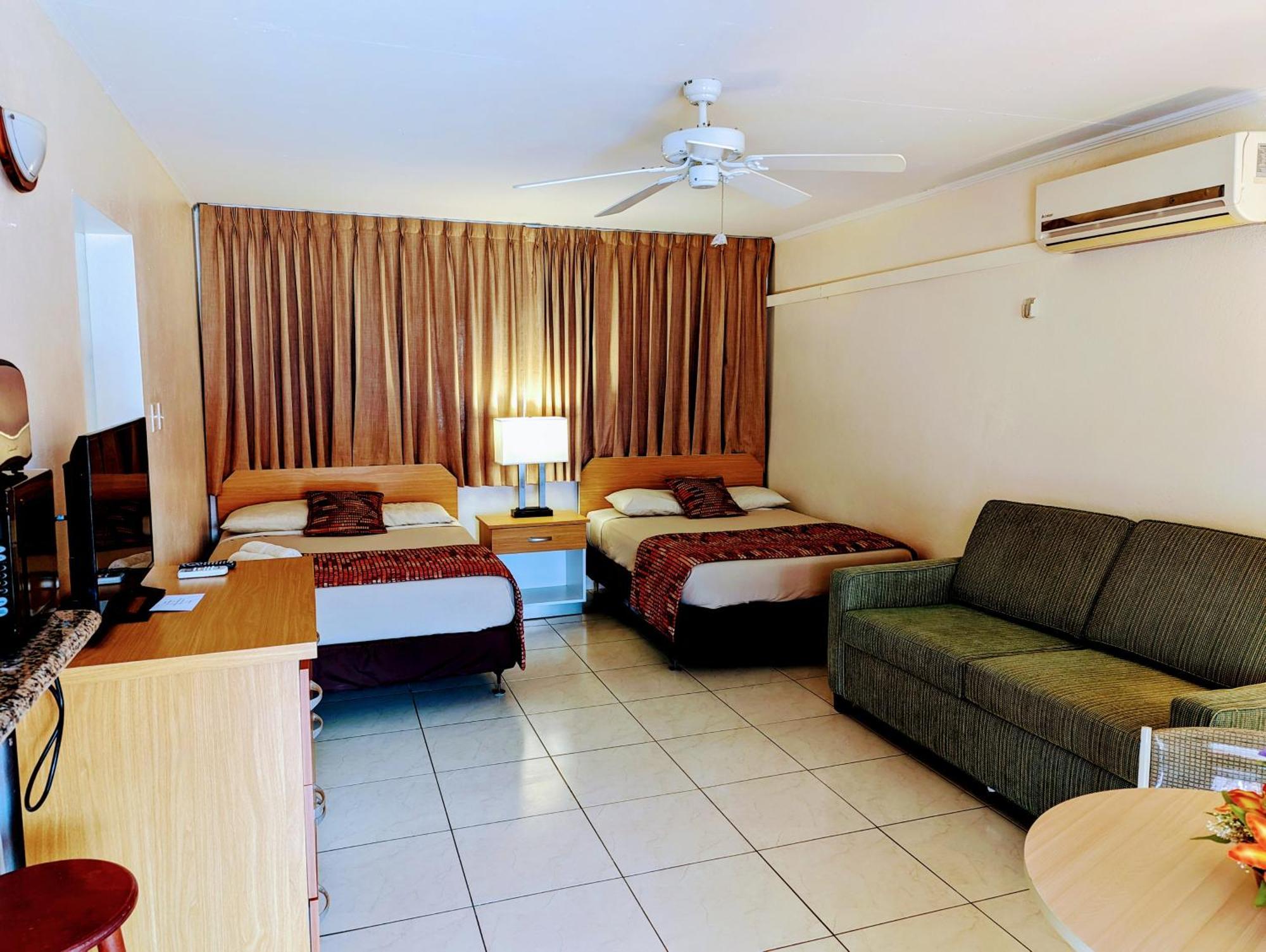 Sasaki Apartment *