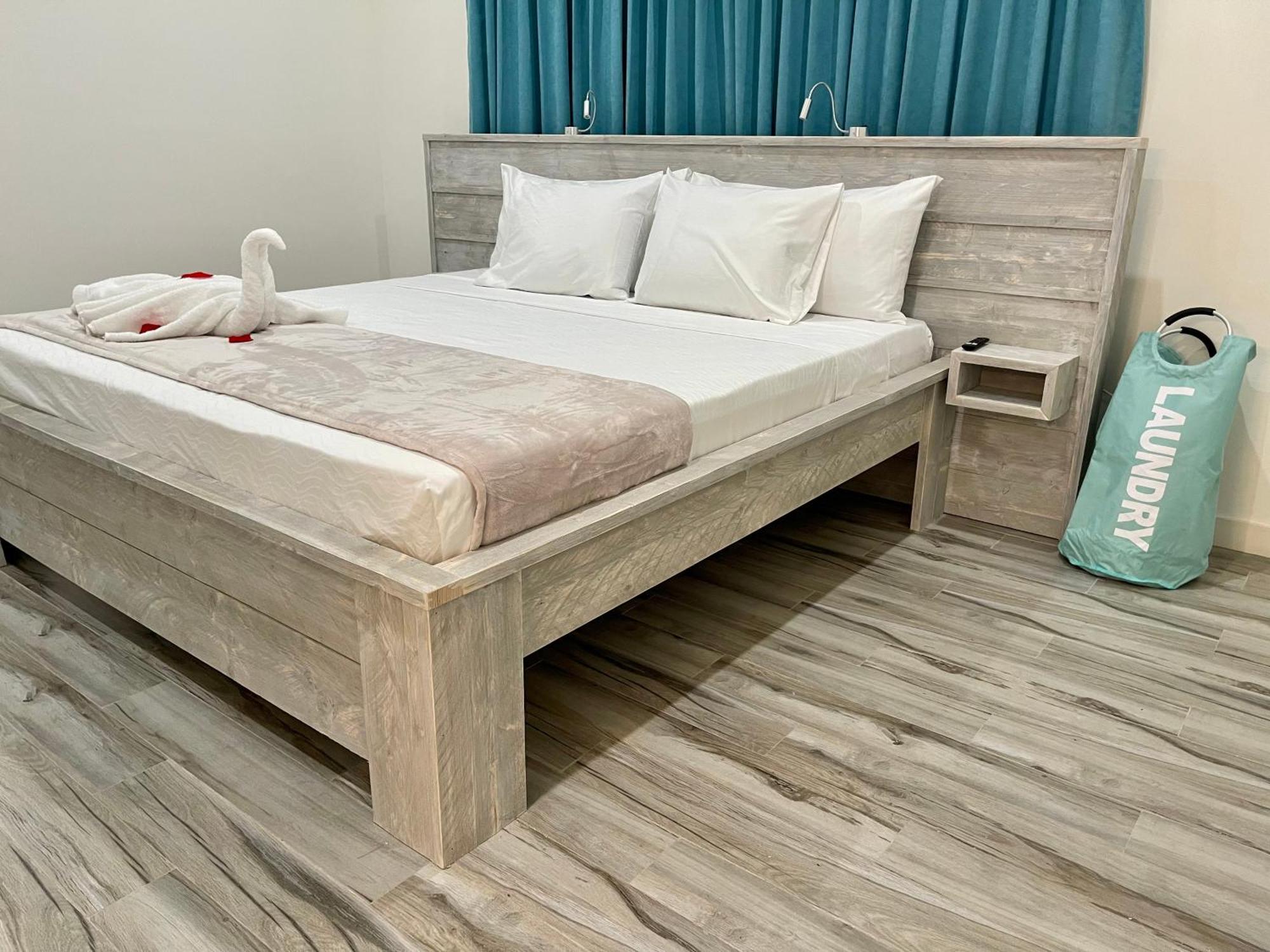 Aparthotel The Cove - Condo Hotel - Palm Beach Strip 5*