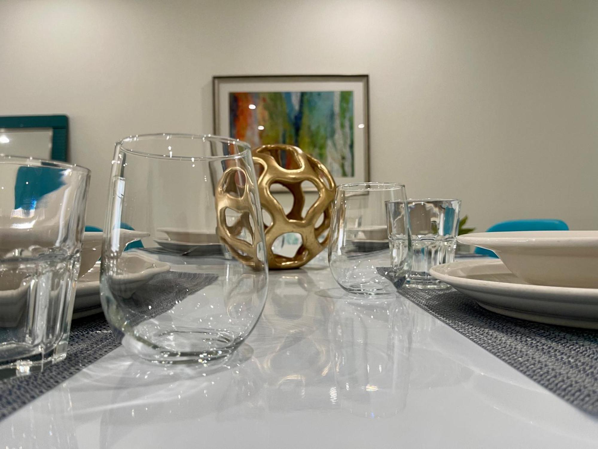 The Cove - Condo Hotel - Palm Beach Strip 5* Palm Beach