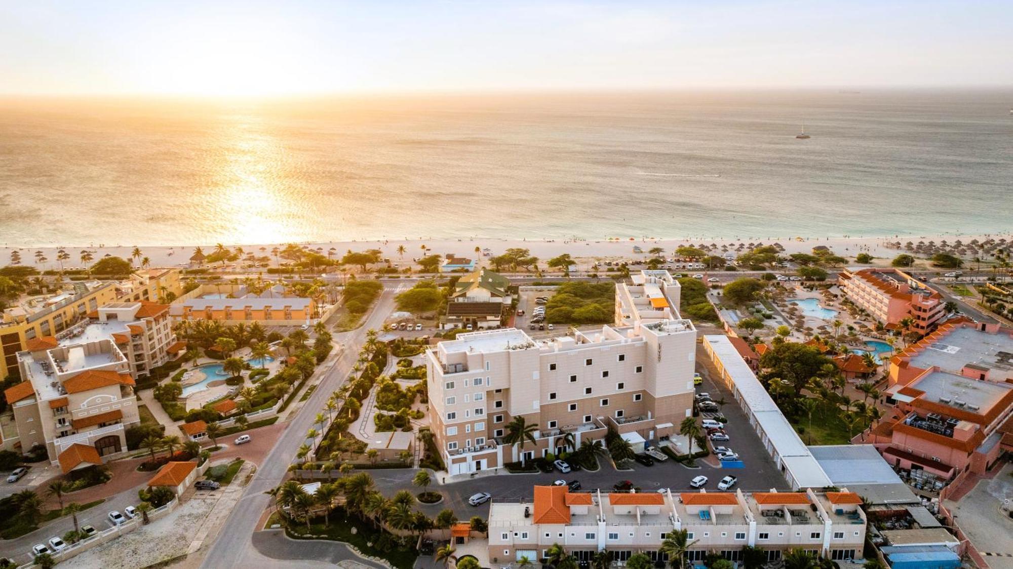 Le Vent Eagle By Bocobay Aruba Aparthotel