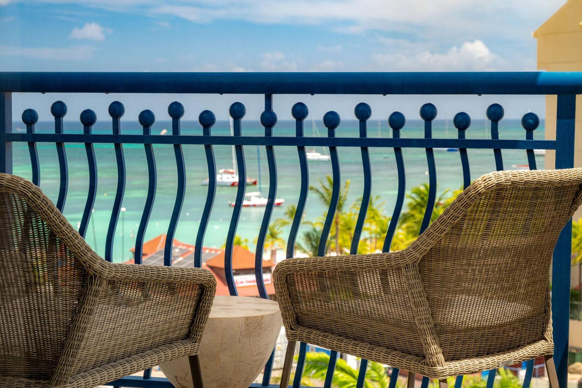 Hilton Aruba Caribbean & Casino Resort 4*
