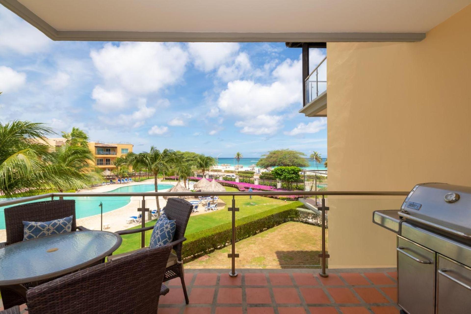 Holiday home Beachfront - Royal Aquamarine 3br - Bc252 Palm Beach