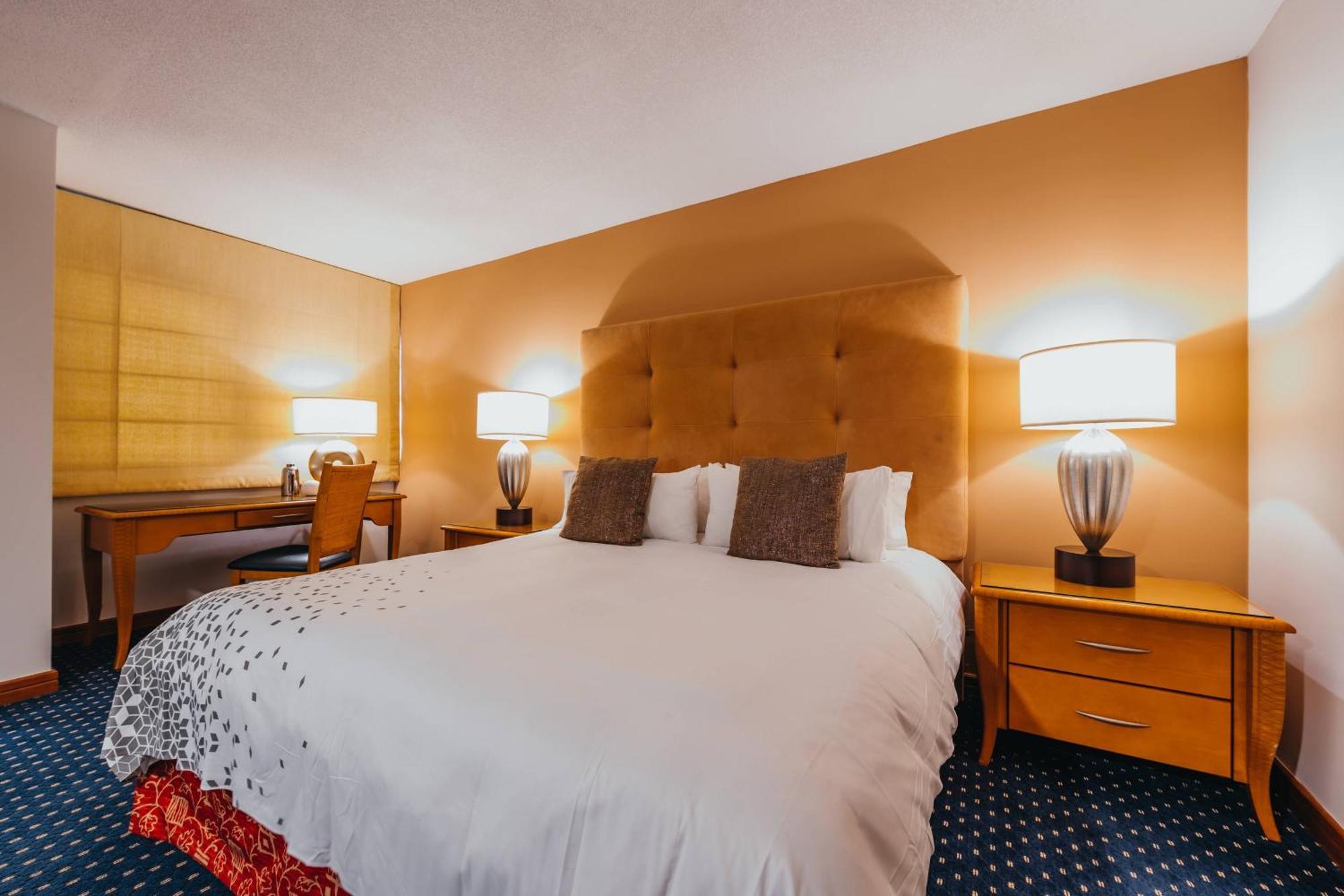 Renaissance Wind Creek Aruba Resort 4*