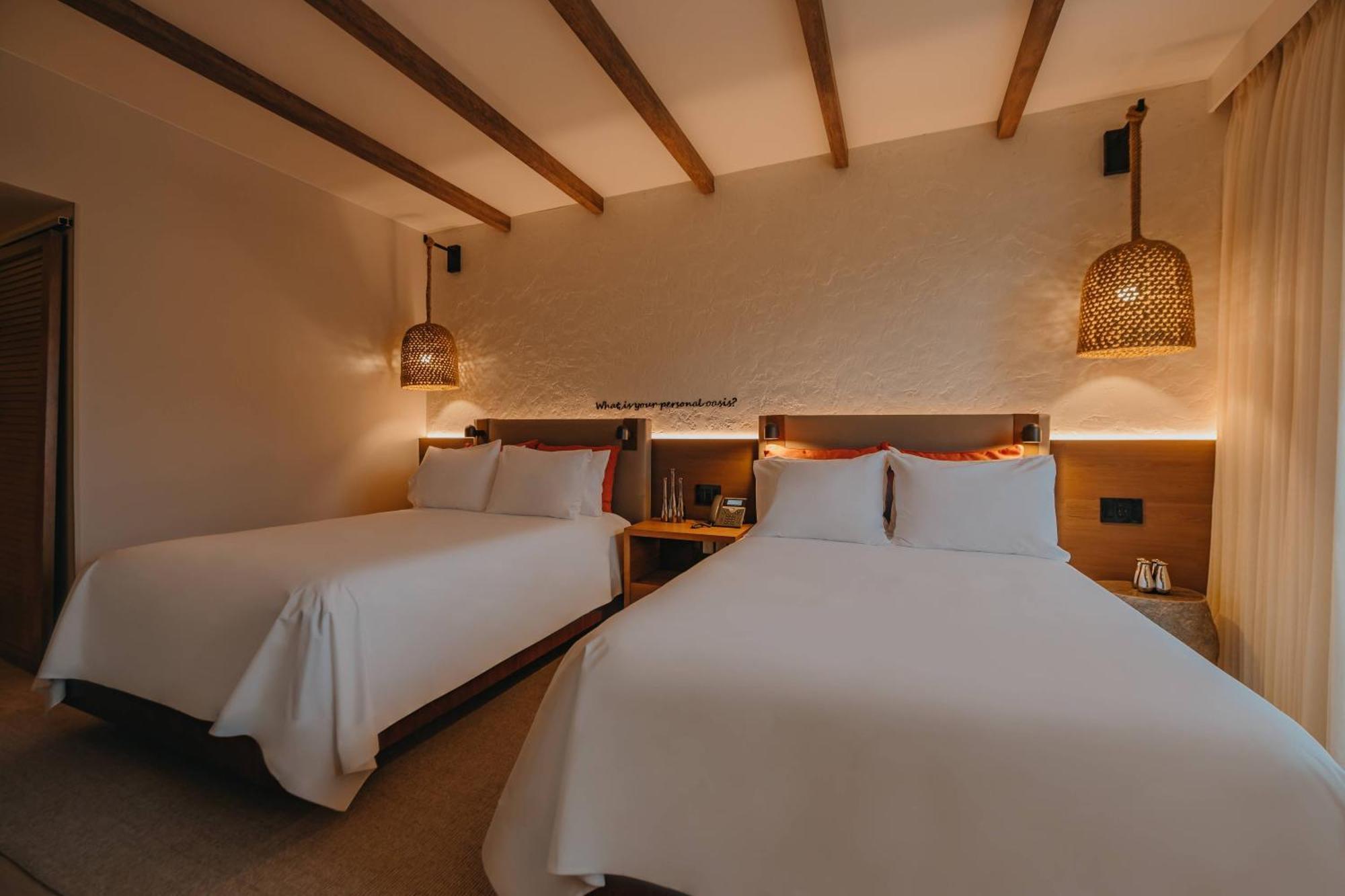 Renaissance Wind Creek Aruba 4*