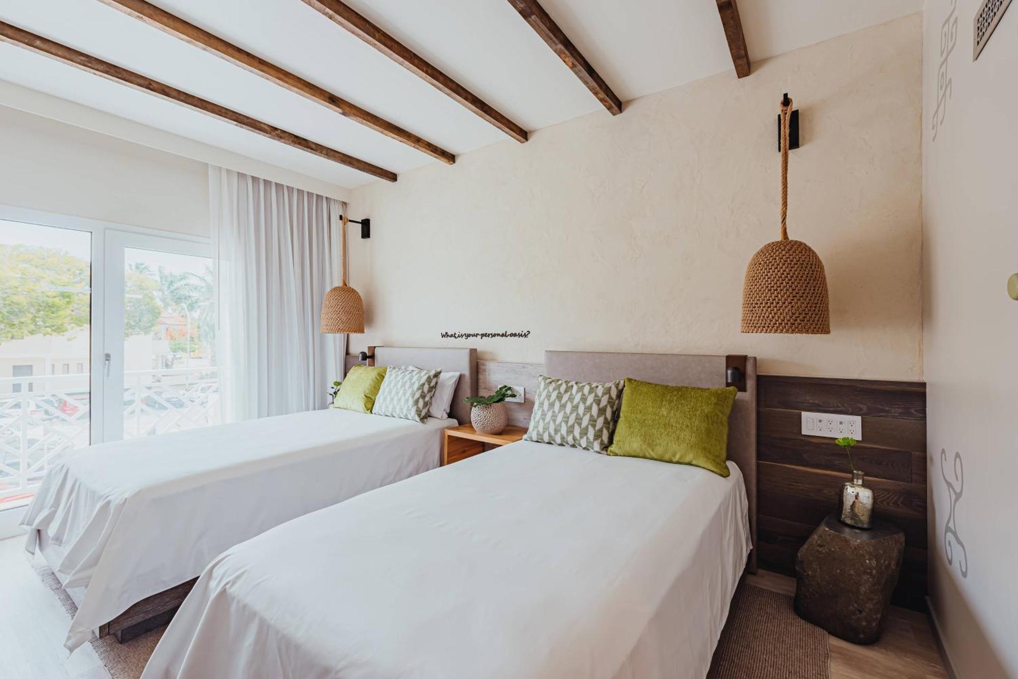 Renaissance Wind Creek Aruba