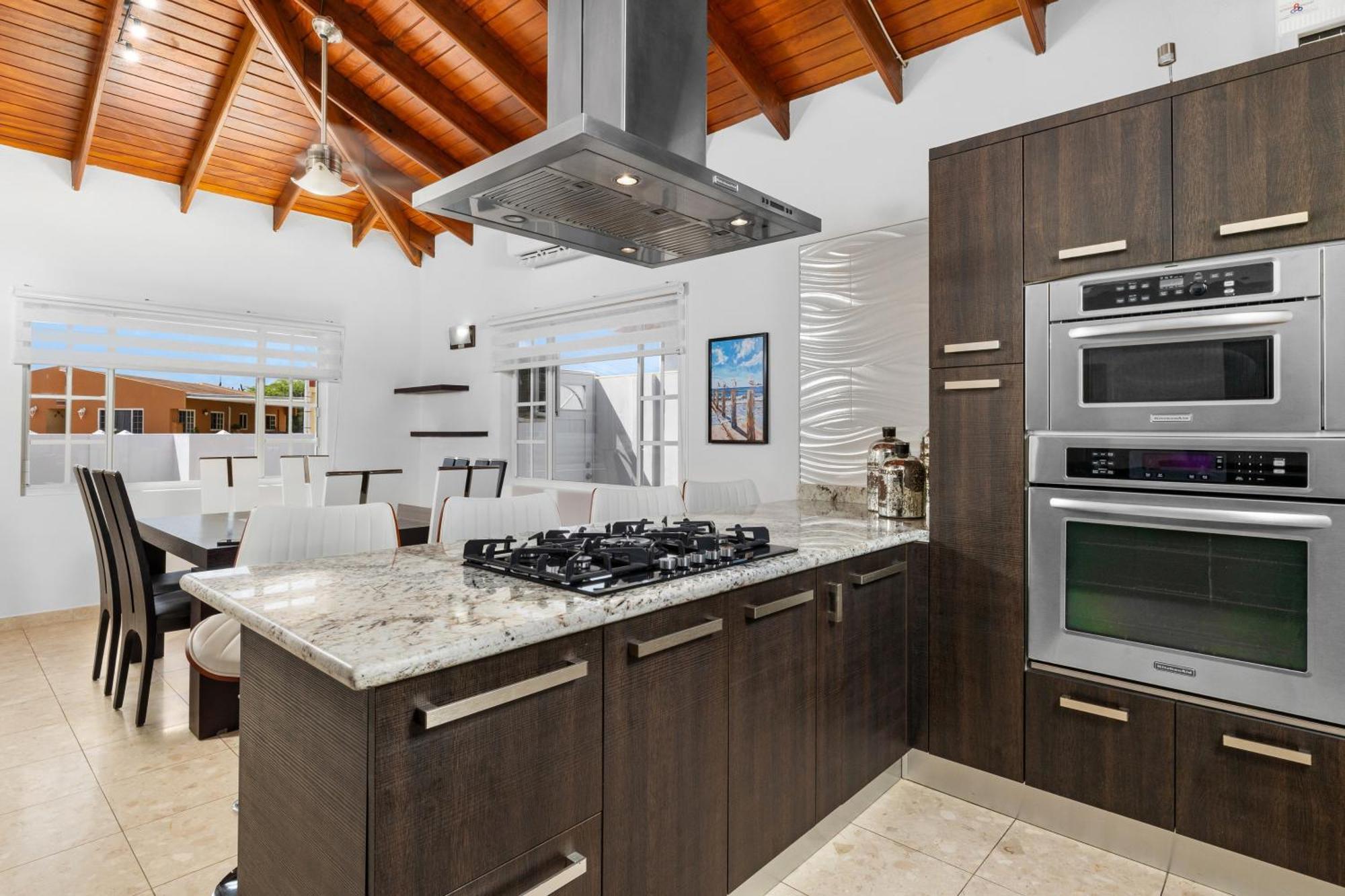 Villa New Tropical Indulgence Sotto Del Sol 7br By Bocobay Palm Beach