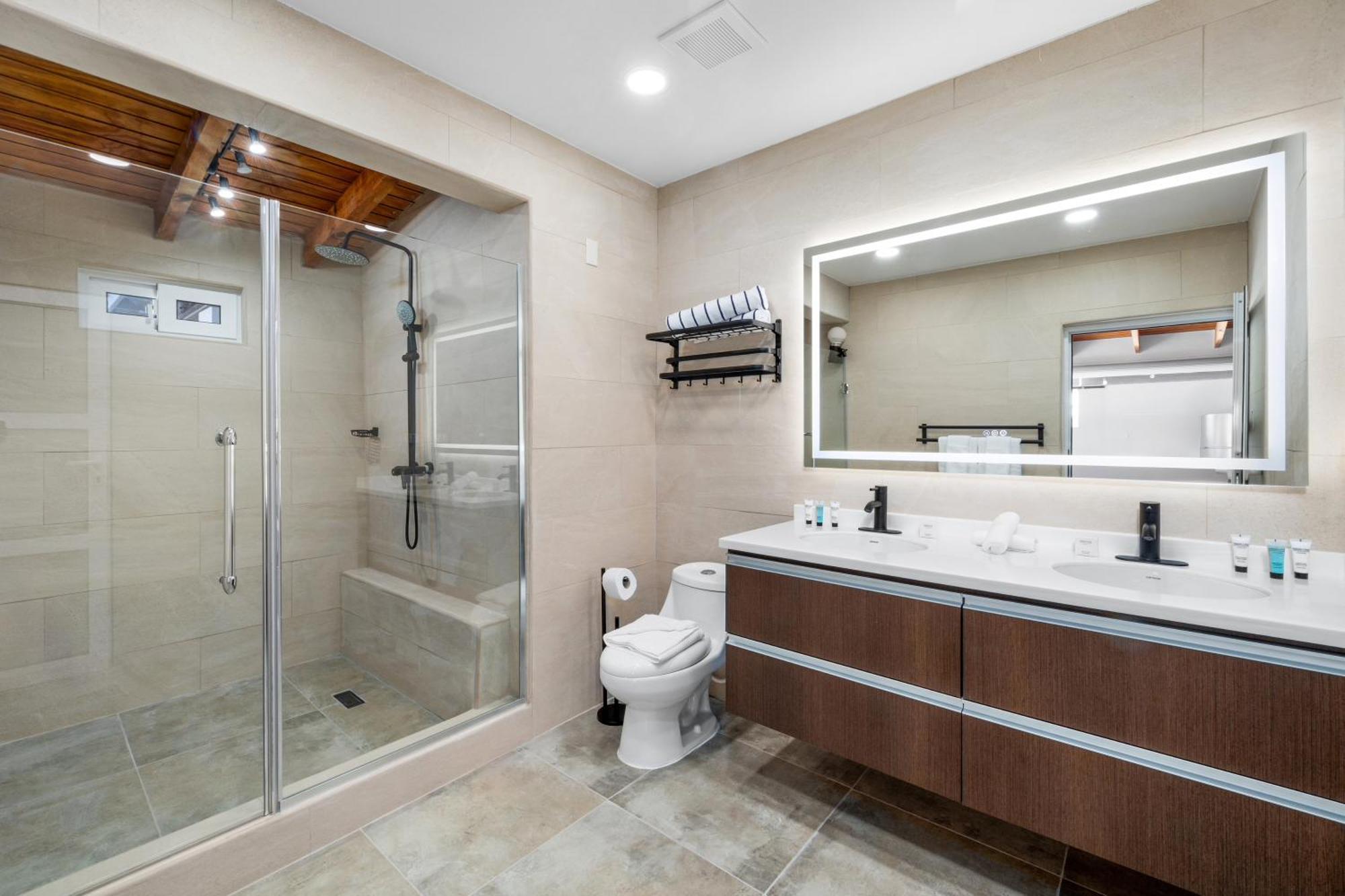 New Tropical Indulgence Sotto Del Sol 7br By Bocobay * Palm Beach