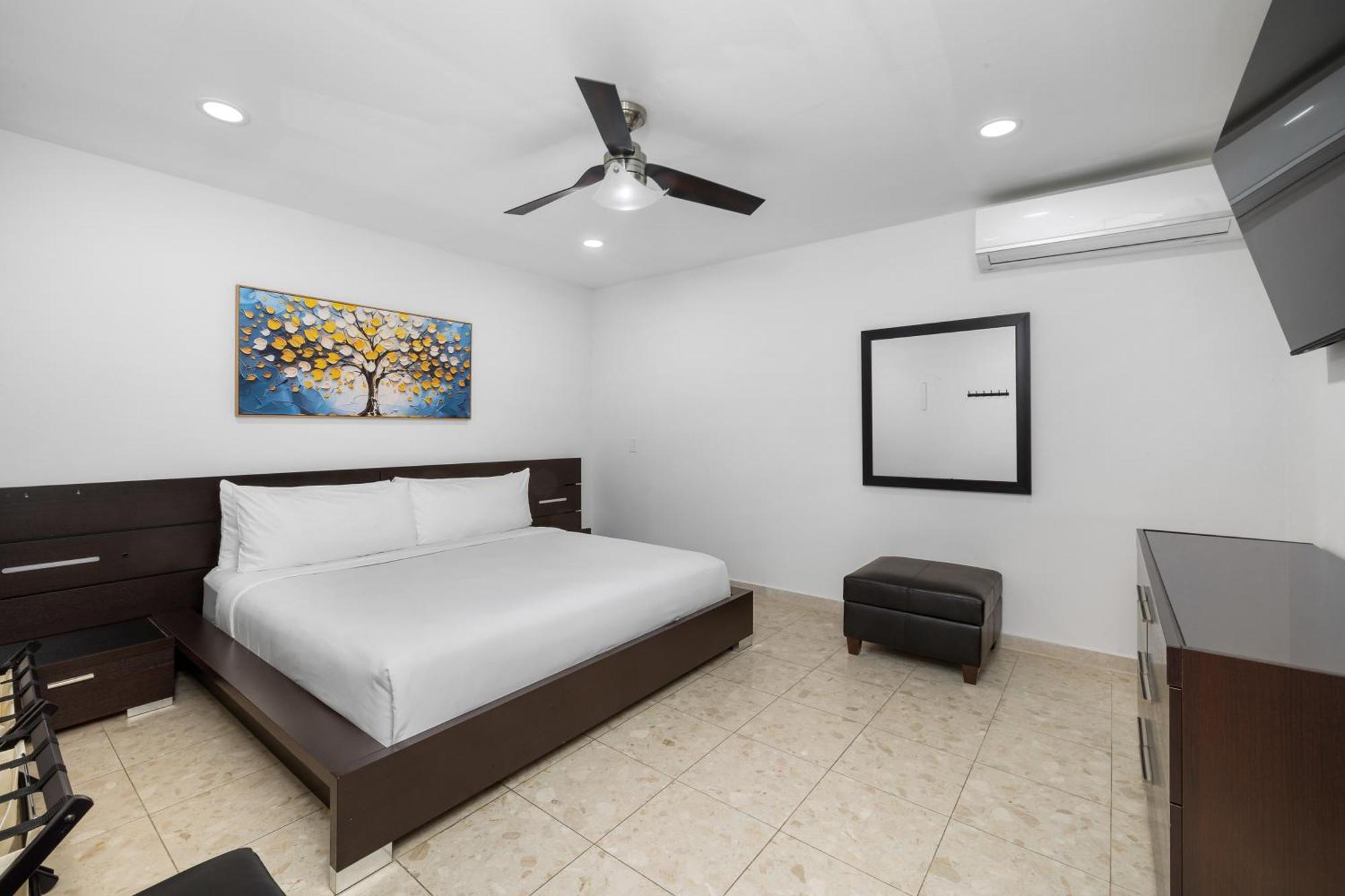 New Tropical Indulgence Sotto Del Sol 7br By Bocobay