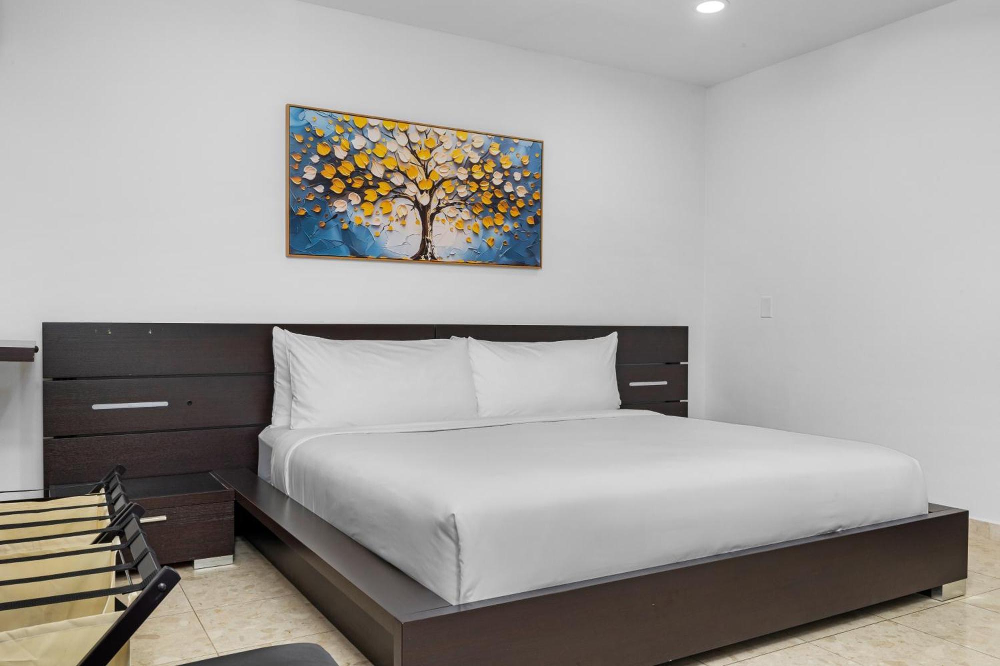 New Tropical Indulgence Sotto Del Sol 7br By Bocobay Villa *