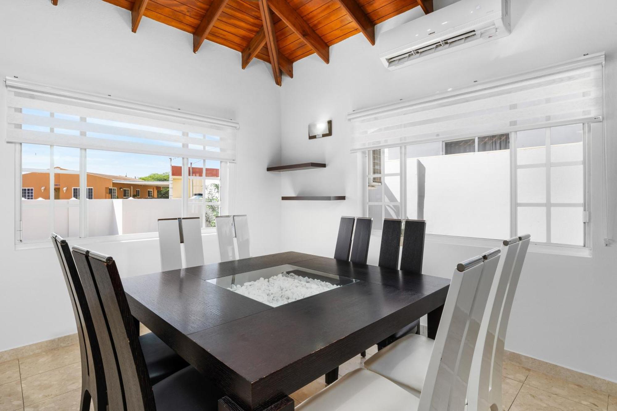 New Tropical Indulgence Sotto Del Sol 7br By Bocobay Villa *