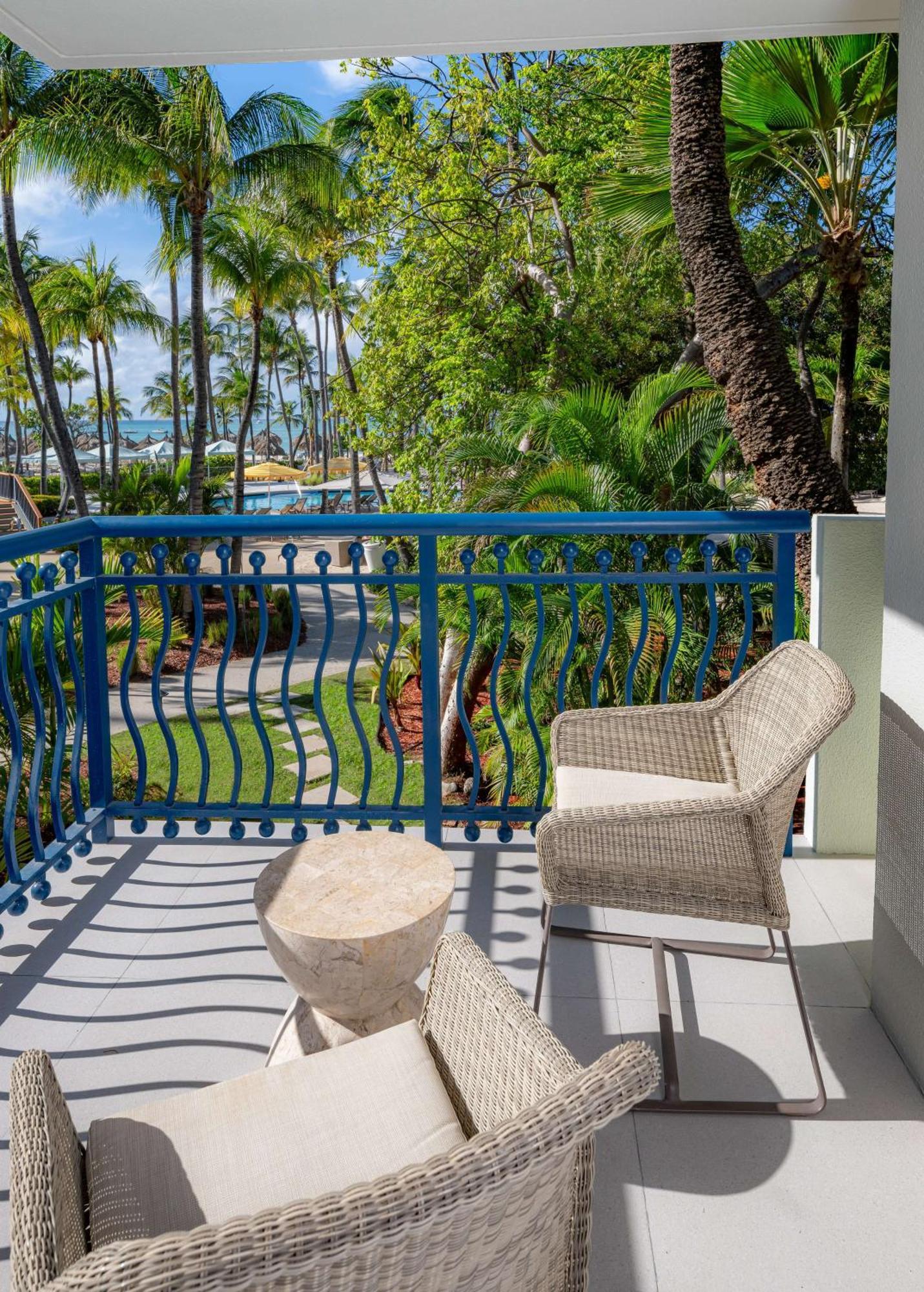 Hilton Aruba Caribbean & Casino 4*
