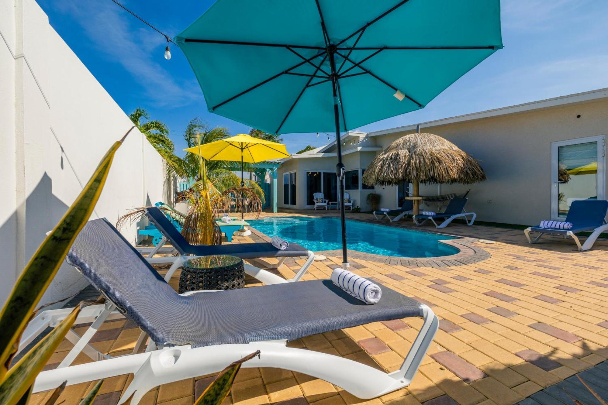 Villa New Indulge In Island Bliss At 6br Casa Soluna By Bocobay