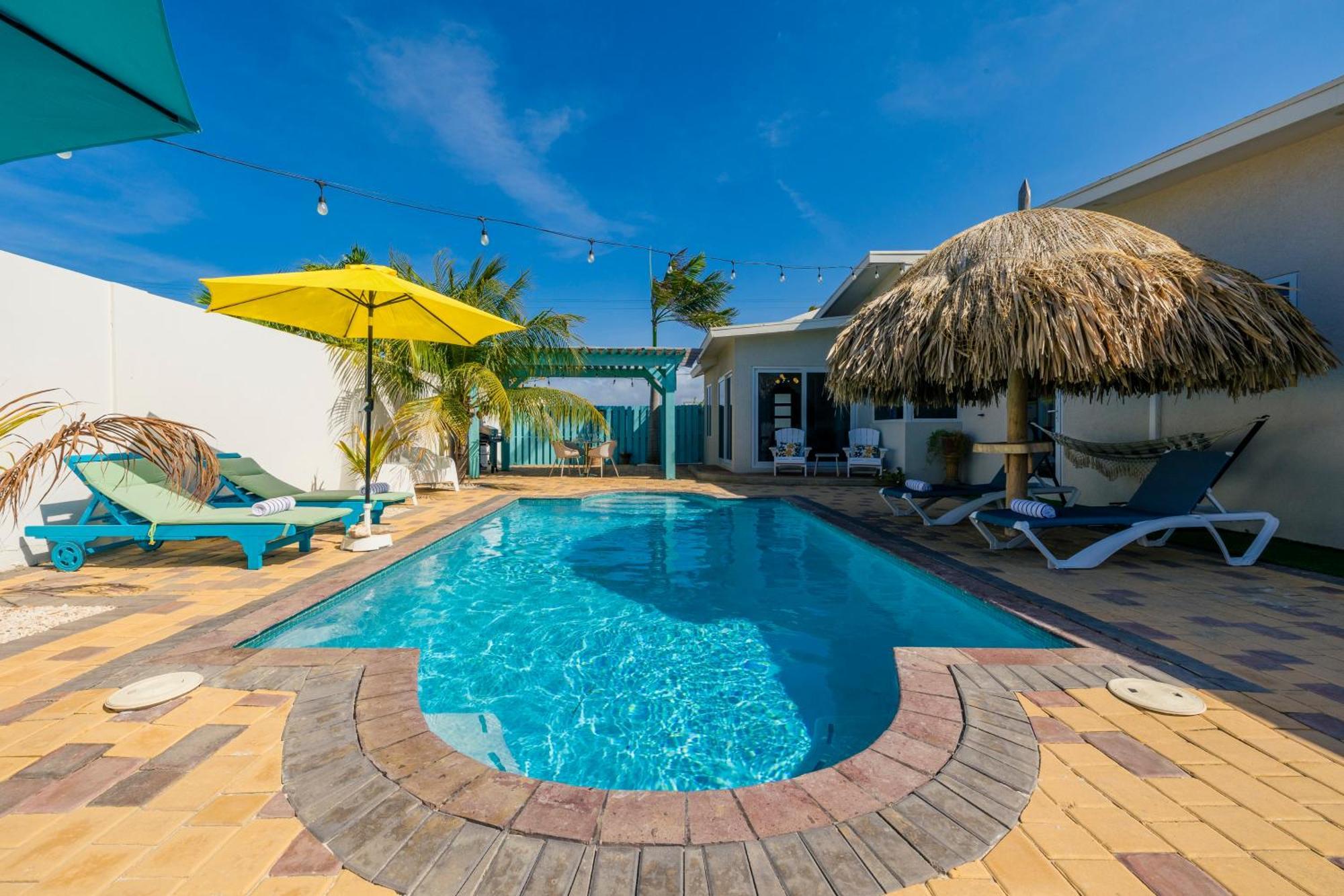 Villa New Indulge In Island Bliss At 6br Casa Soluna By Bocobay Noord