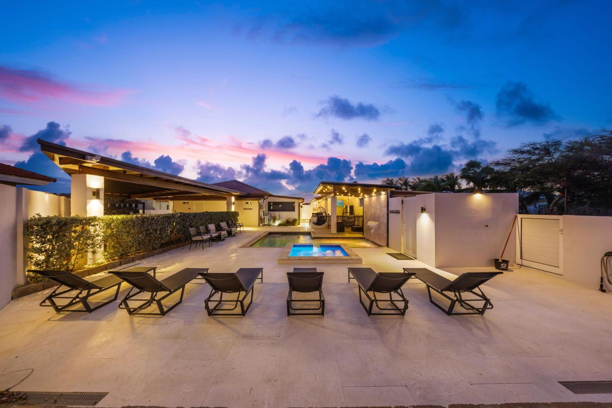 New Tropical Indulgence Sotto Del Sol 7br By Bocobay Palm Beach