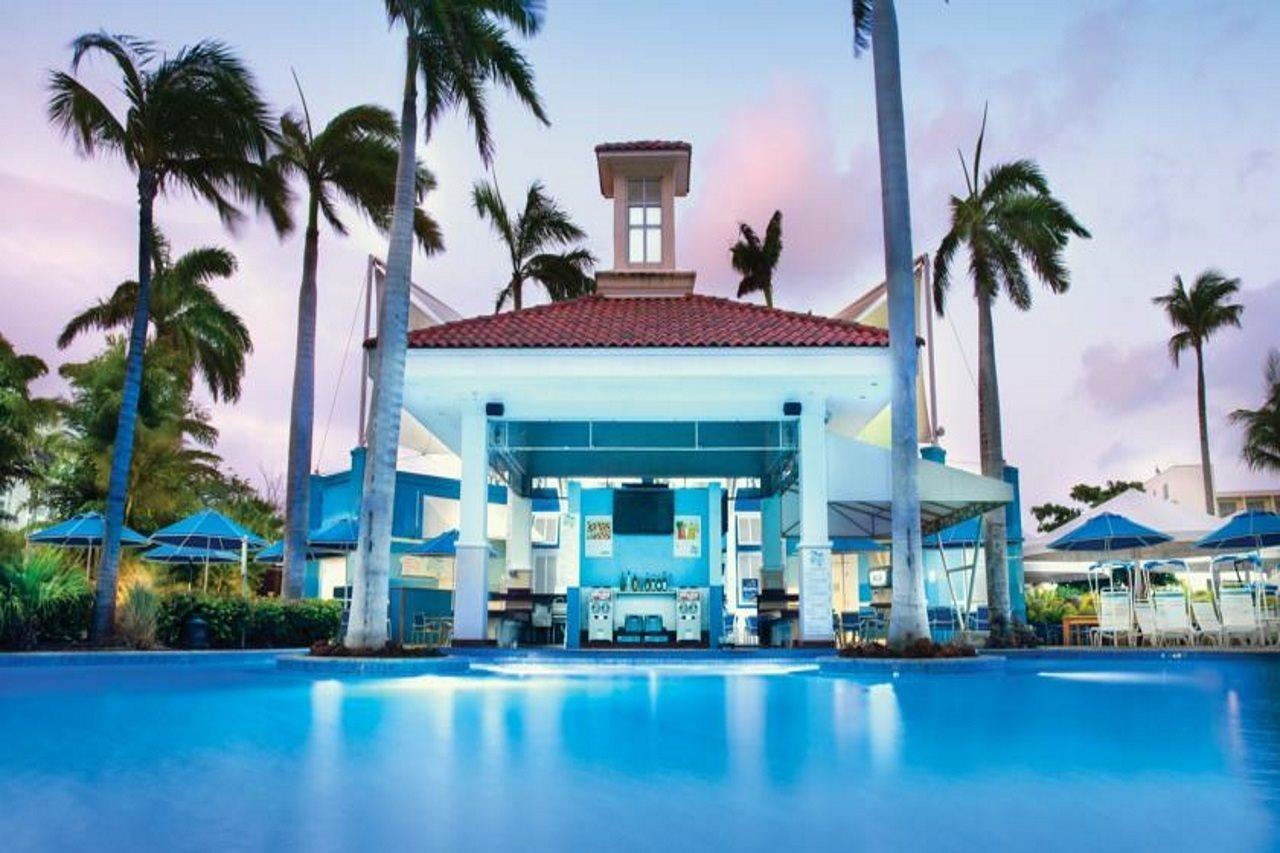 Hotel Marriott's Aruba Surf Club