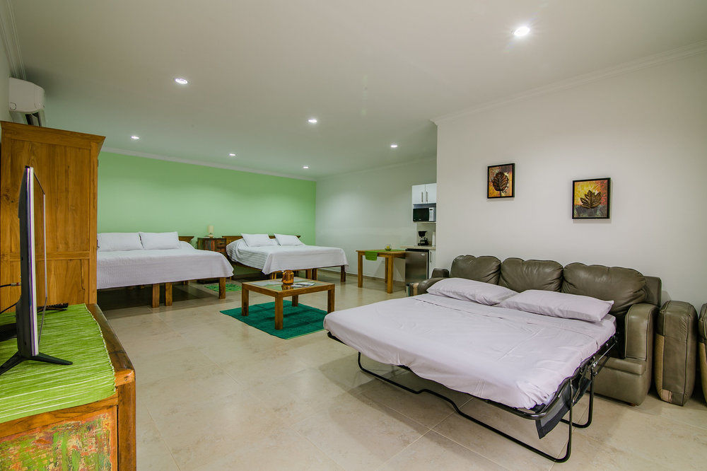 Arubas Bakval Hotel