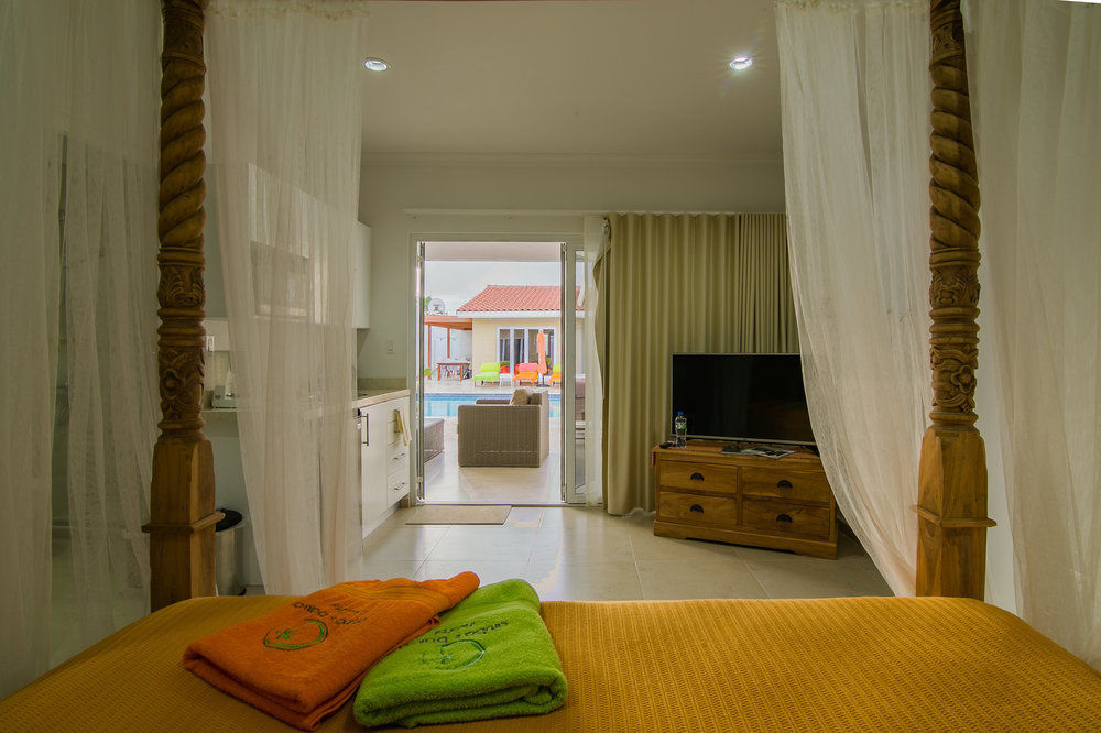 Arubas Bakval 3*