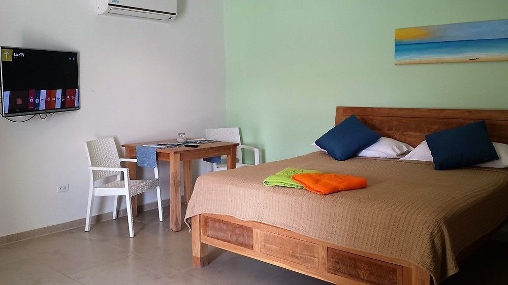 Arubas Bakval 3*