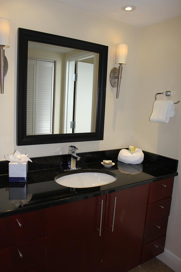 Apartment Divi One Bedroom Palm Beach